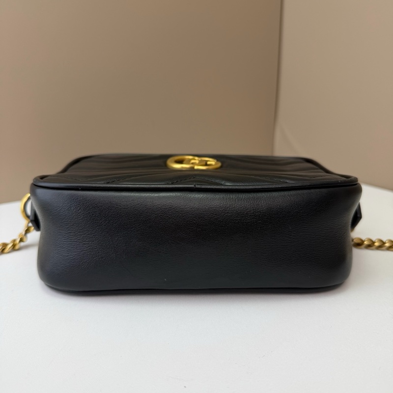 Gucci 古馳馬蒙相機包黑金mini-4