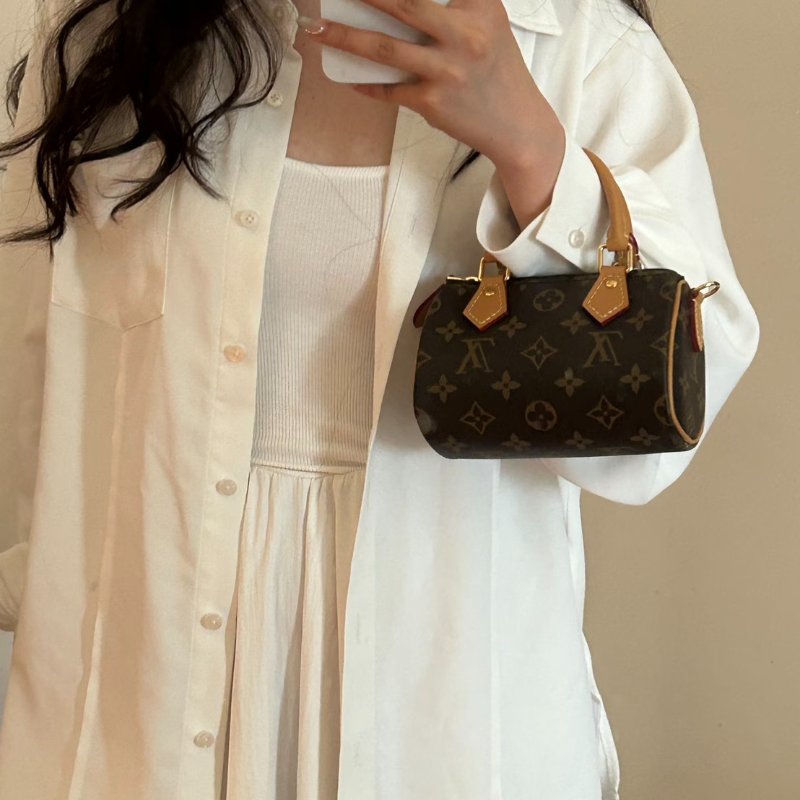 LOUIS VUITTON Nano Speedy-1