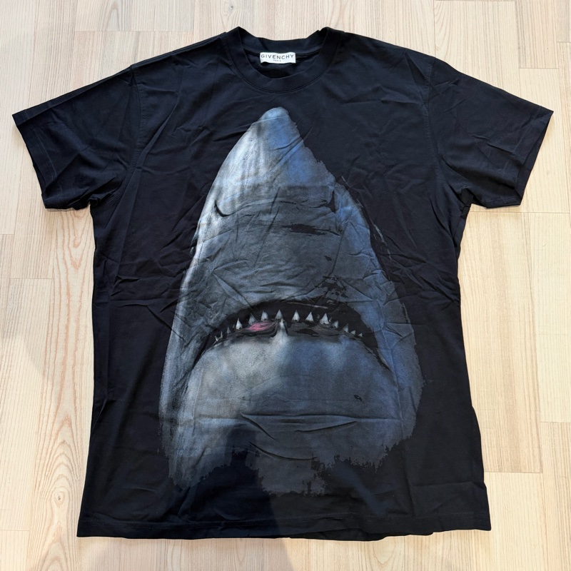 Givenchy Shark Tee-0