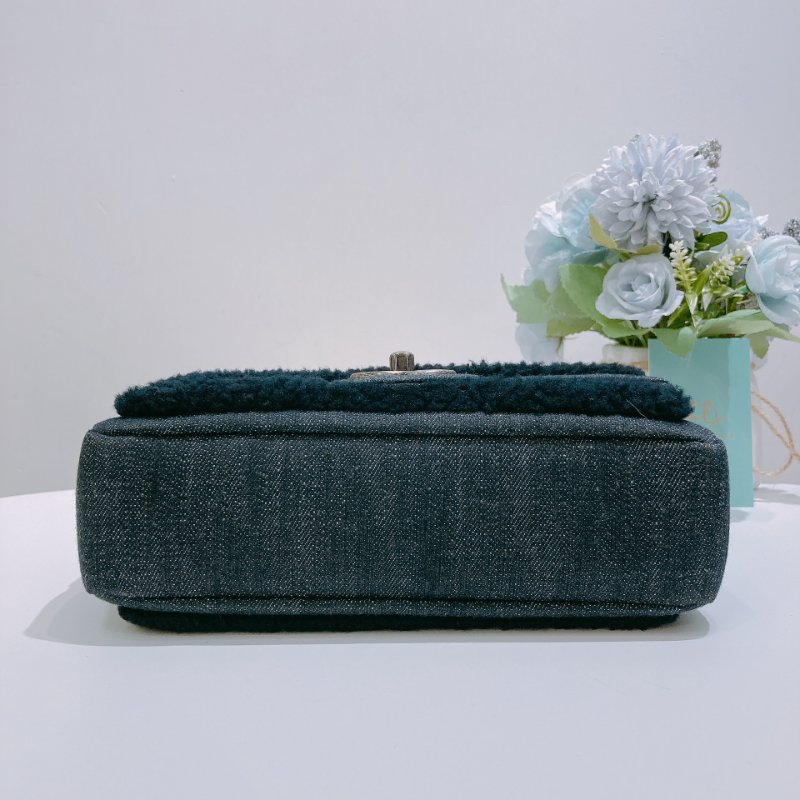 TW4826 Chanel 香奈兒 羊絨面 經典翻蓋包包 Classic Flap Bag Small Shearling Blue Denim x PHW-4