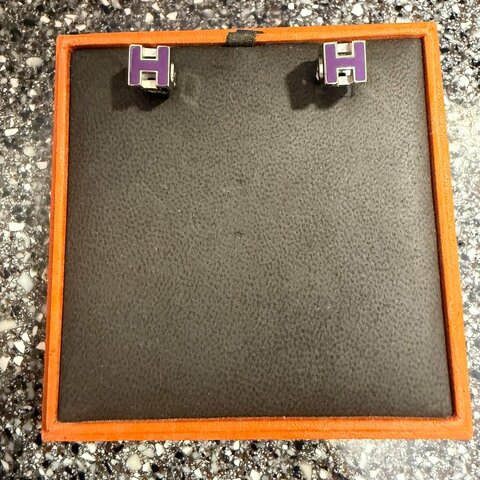 Hermès Cage d'H Ash H-cube earrings Purple