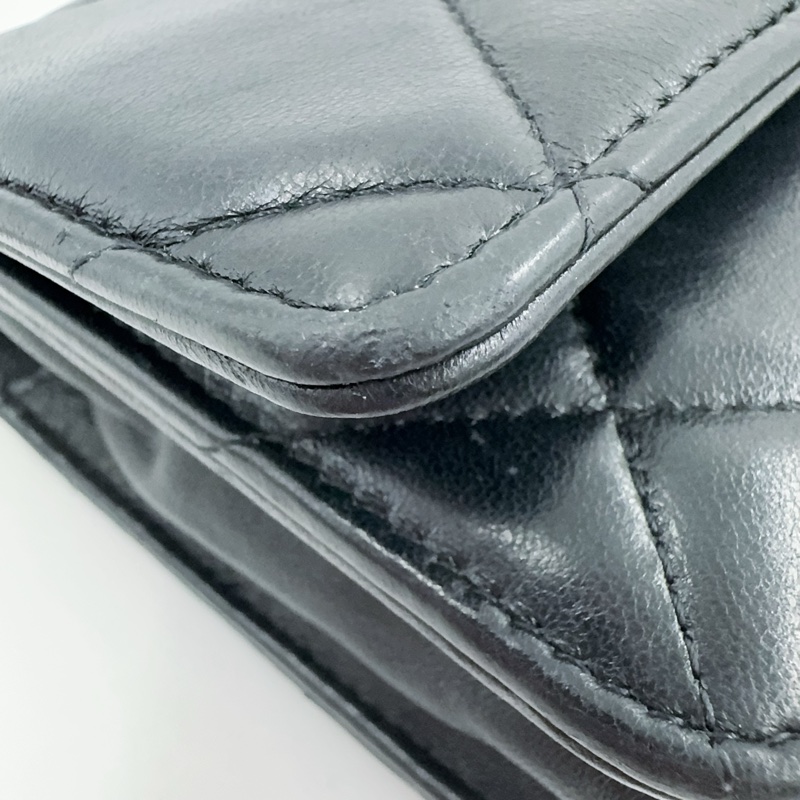 CHANEL黑色羊皮金釦19 woc手提側背包AP0957-16