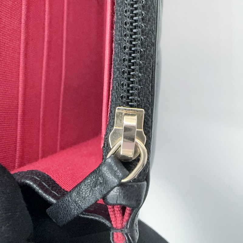 CHANEL黑色羊皮金釦19 woc手提側背包AP0957-19