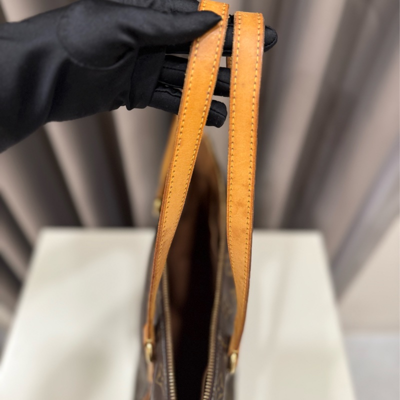 Louis Vuitton Totally MM Monogram Lv經典帆布肩背包-7