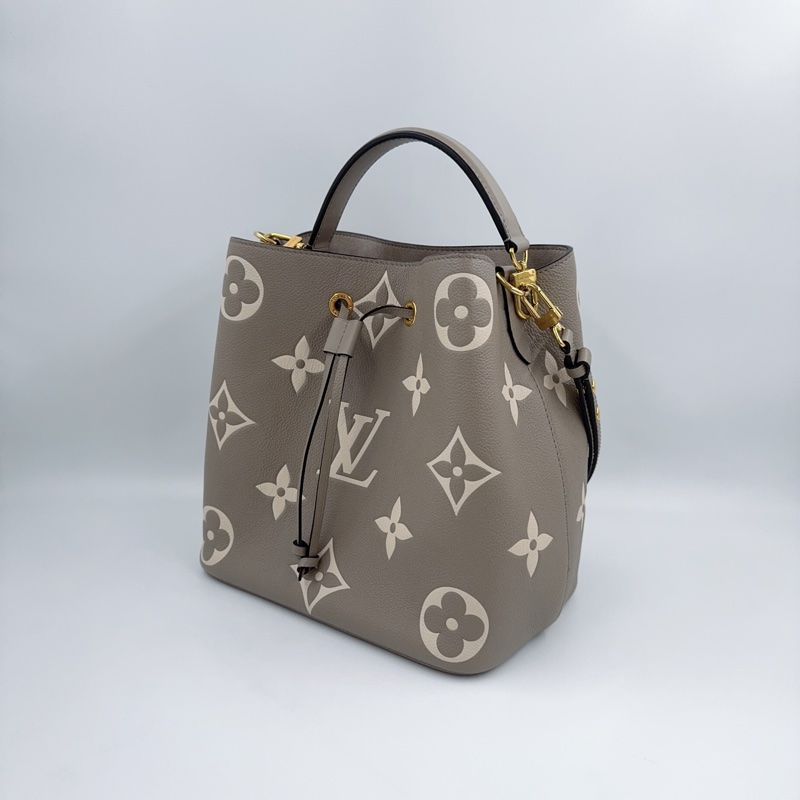 LV斑鳩灰牛皮Neonoe MM抽繩水桶包M45555-6