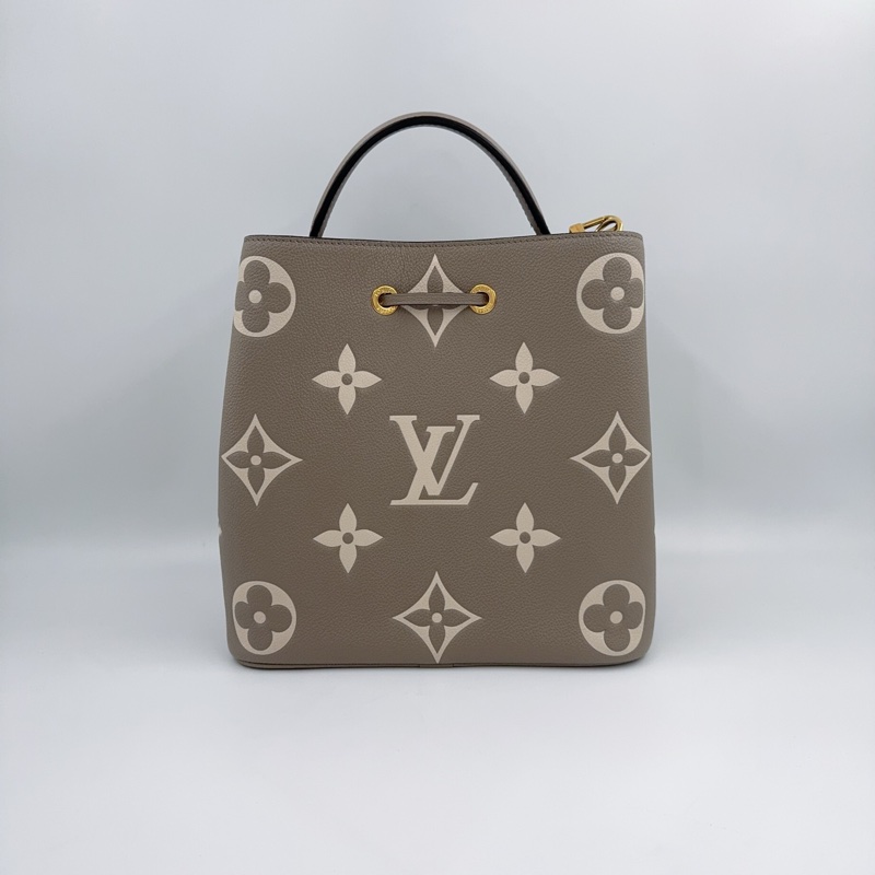 LV斑鳩灰牛皮Neonoe MM抽繩水桶包M45555-7