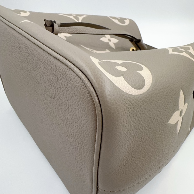 LV斑鳩灰牛皮Neonoe MM抽繩水桶包M45555-12