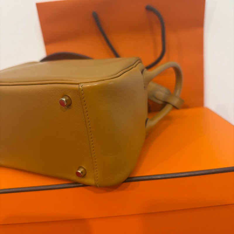 99.8閒置❤️Hermes mini lindy🈶購證🌟芝麻色金扣🌟-6