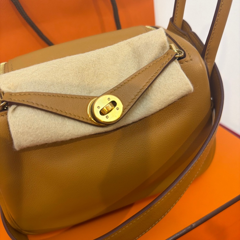 99.8閒置❤️Hermes mini lindy🈶購證🌟芝麻色金扣🌟-14