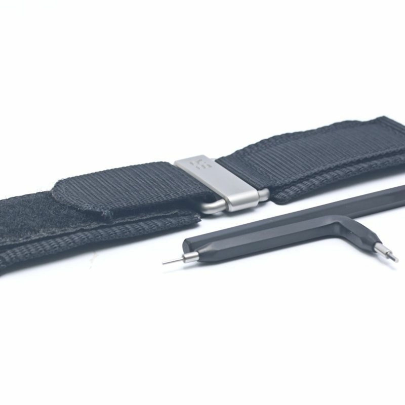 Bell & Ross BR03-93 GMT BR0393-BL-ST SCA 男士腕錶，不鏽鋼錶殼搭配皮錶帶，40329-22