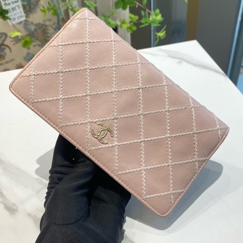 Chanel香奈兒 粉色菱格牛皮折疊錢夾錢包 尺寸 18x10🈚附件-0