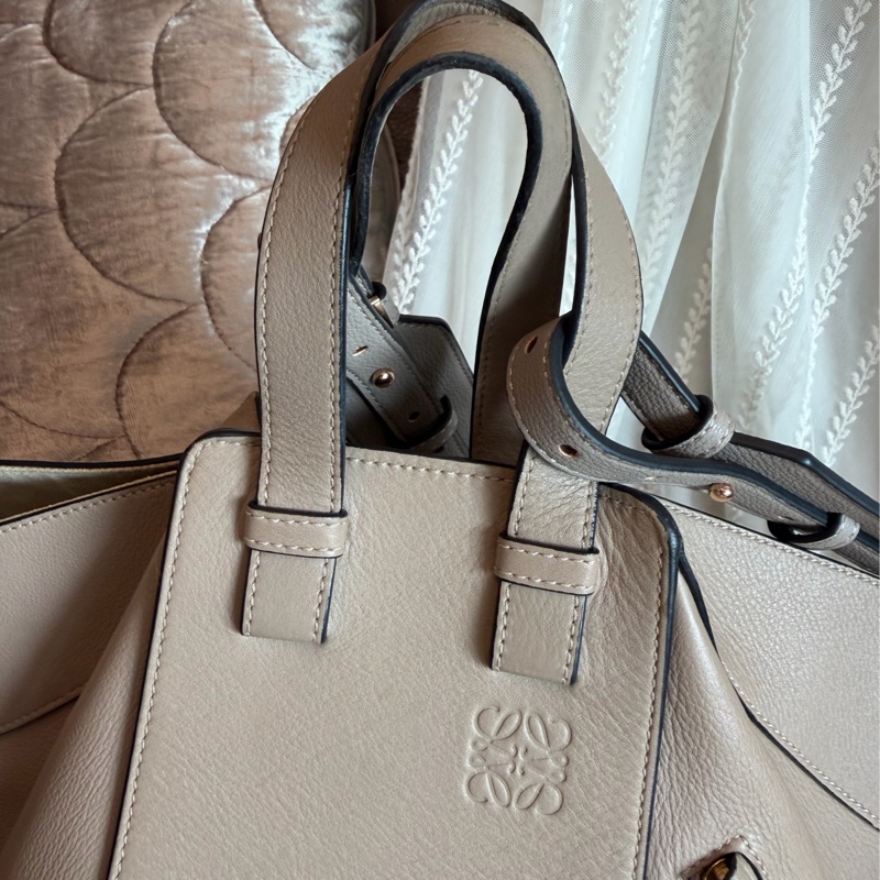 羅意威  吊床包 托特包 手提包 通勤包 腋下包 斜背包 灰色皮革 灰色皮革 大象灰 側背包 斜挎包 斜背包 褶皺鏈條包 Loewe Hammock grey leather bag / shoulder bag handbag crossbody bag-18