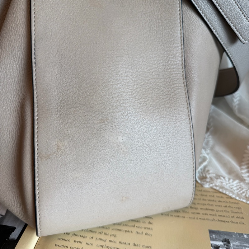 羅意威  吊床包 托特包 手提包 通勤包 腋下包 斜背包 灰色皮革 灰色皮革 大象灰 側背包 斜挎包 斜背包 褶皺鏈條包 Loewe Hammock grey leather bag / shoulder bag handbag crossbody bag-36