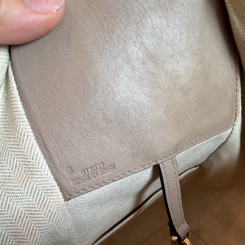 羅意威  吊床包 托特包 手提包 通勤包 腋下包 斜背包 灰色皮革 灰色皮革 大象灰 側背包 斜挎包 斜背包 褶皺鏈條包 Loewe Hammock grey leather bag / shoulder bag handbag crossbody bag-39