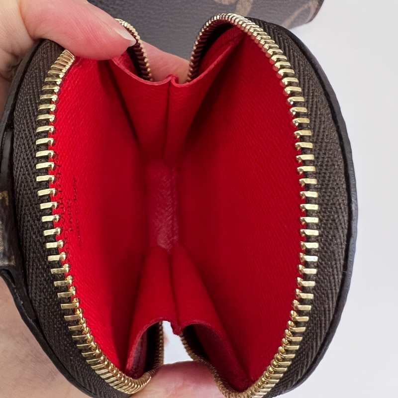 LV雙色原花金釦OnTheGo Pm 手提斜背托特包-14