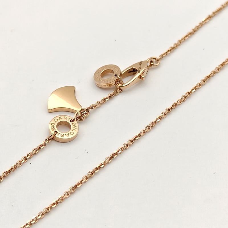 BVLGARI DIVASDREAM邊鑲鑽小扇子項鏈18K玫瑰金/鑽石/白貝母-3