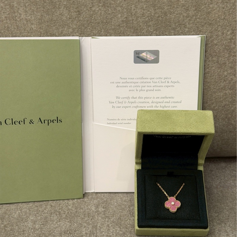 VCA粉色聖誕限量項鍊-0