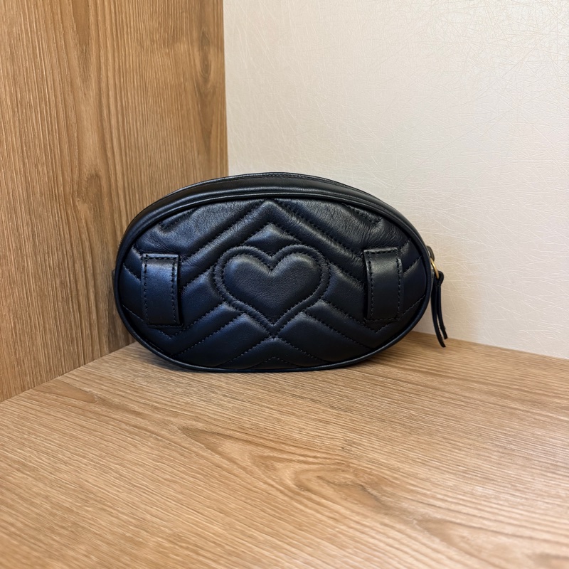 Gucci Marmont黑金牛皮腰包-3