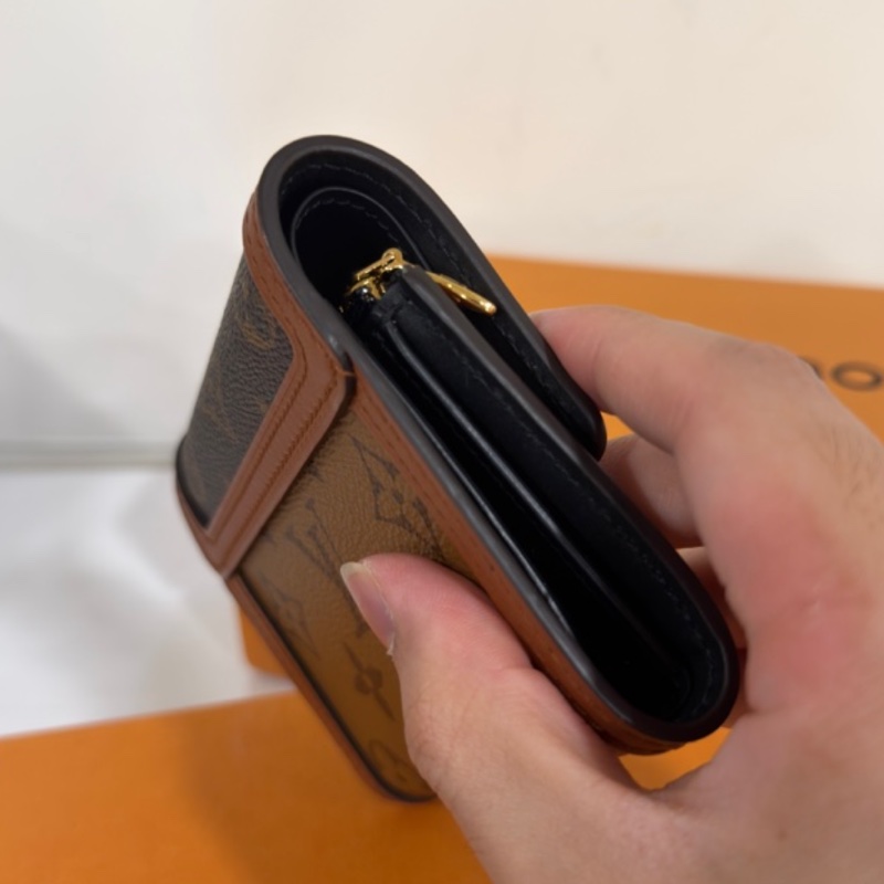 Louis Vuitton路易威登達芙妮三折短夾有零錢袋💰全新全配有購證-4