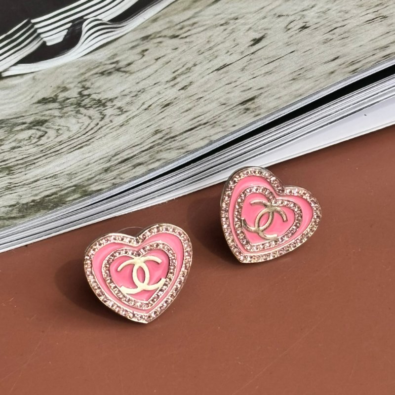 ::CHANEL:: ABD343 粉色愛心銀邊水鑽雙C針式耳環 CC Heart Earrings Pink Crystals Gold Tone-3