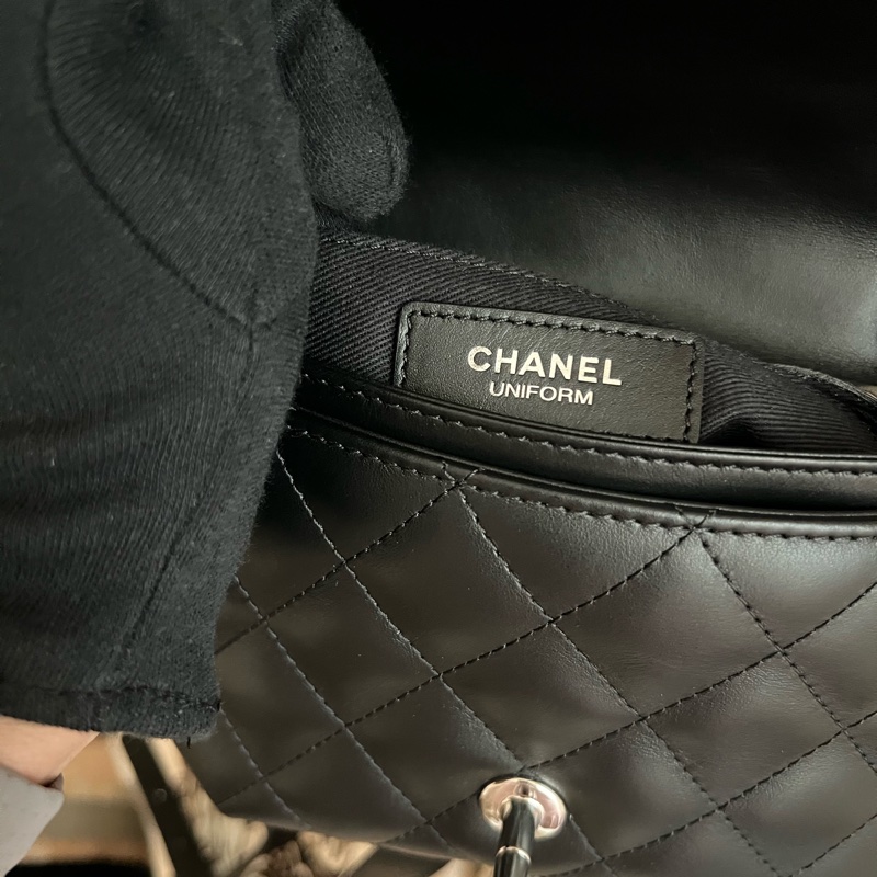 香奈兒菱格紋黑色牛皮腰包胸口員工包芯片款99新-20