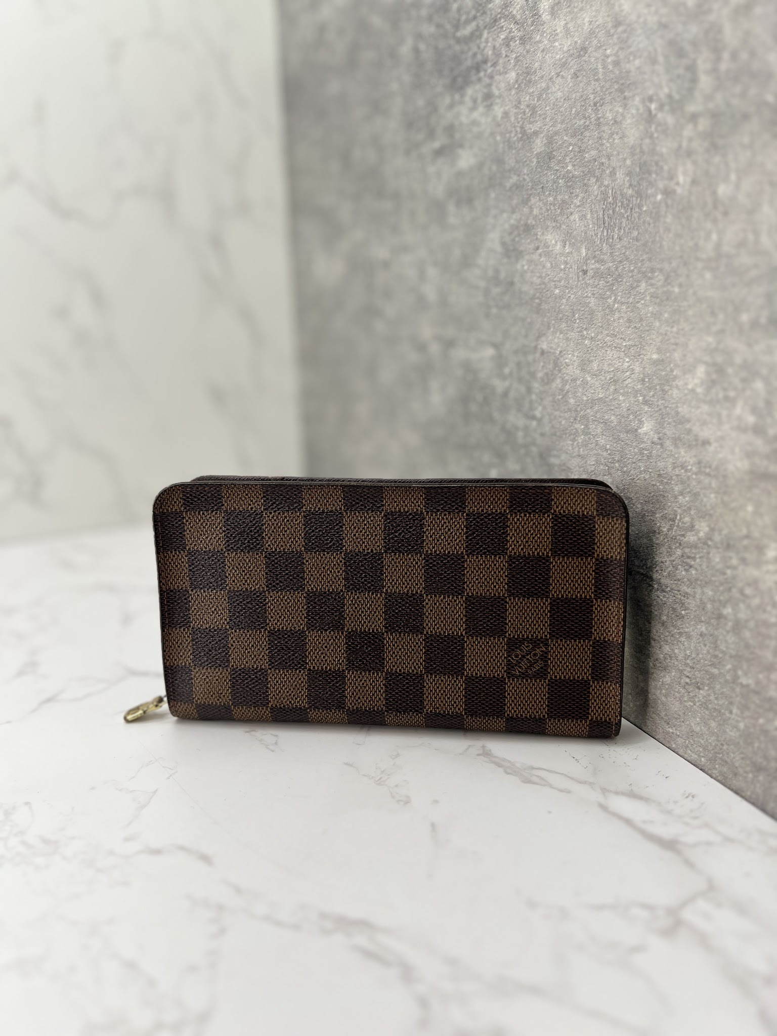 香緹國際精品 棋盤格 拉鍊長夾 971-0