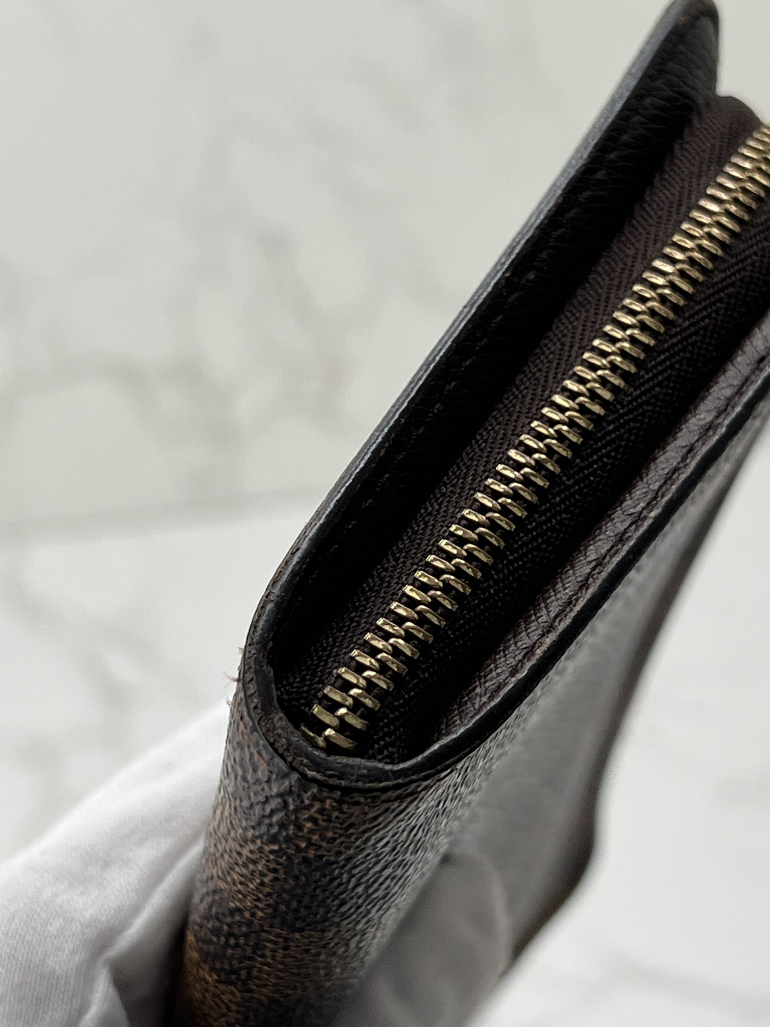 香緹國際精品 棋盤格 拉鍊長夾 971-3