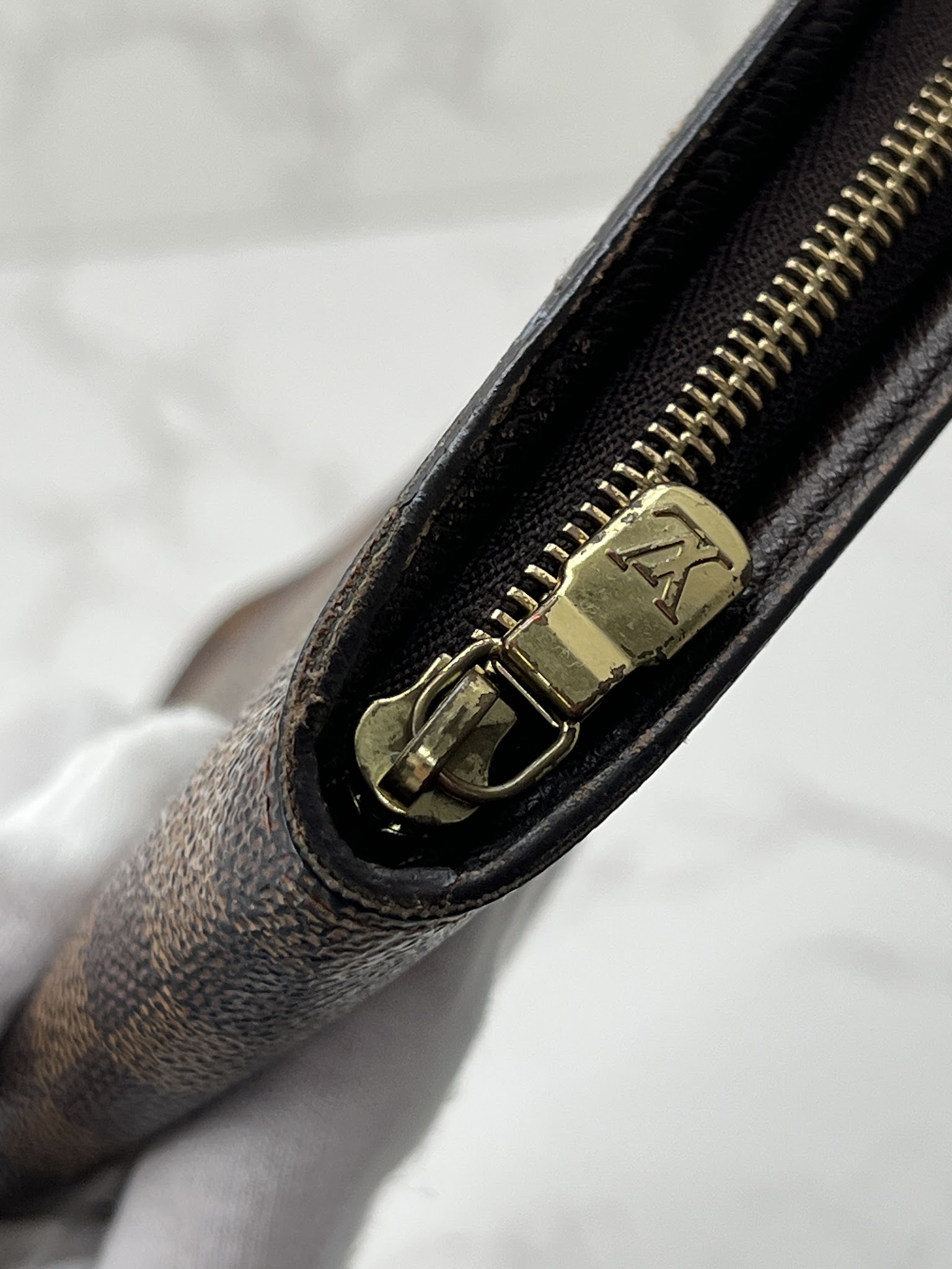 香緹國際精品 棋盤格 拉鍊長夾 971-4