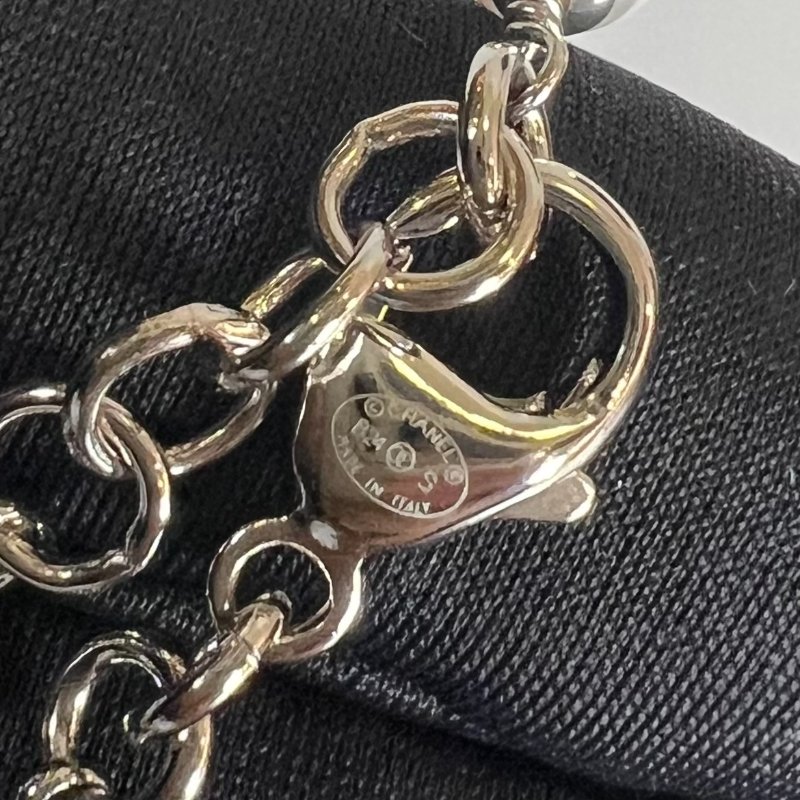 CHANEL B24/S 銀色方形水鑽項鍊-9