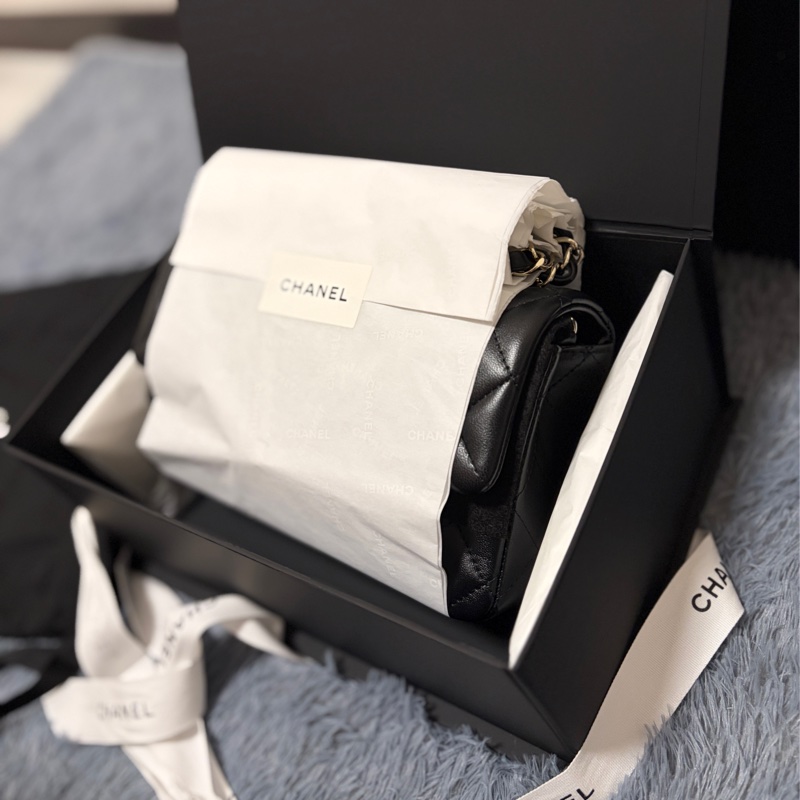 全新 Chanel CF20黑小羊皮淡金扣-3