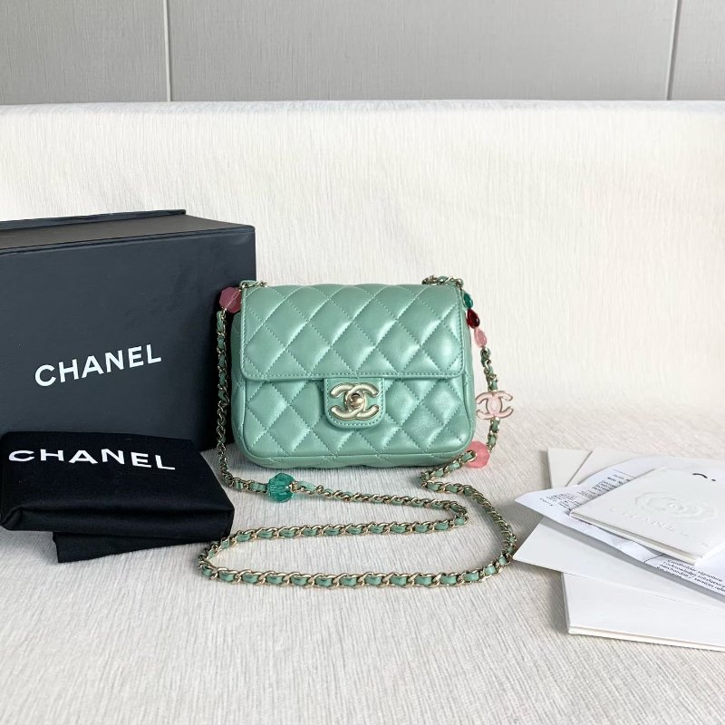 Chanel 23p愛心鏈條方胖子 芯片款 綠色金扣 羊皮 16*12*5 98新配件塵袋 盒子 購證-5