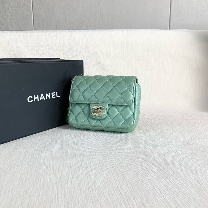 Chanel 23p愛心鏈條方胖子 芯片款 綠色金扣 羊皮 16*12*5 98新配件塵袋 盒子 購證-7