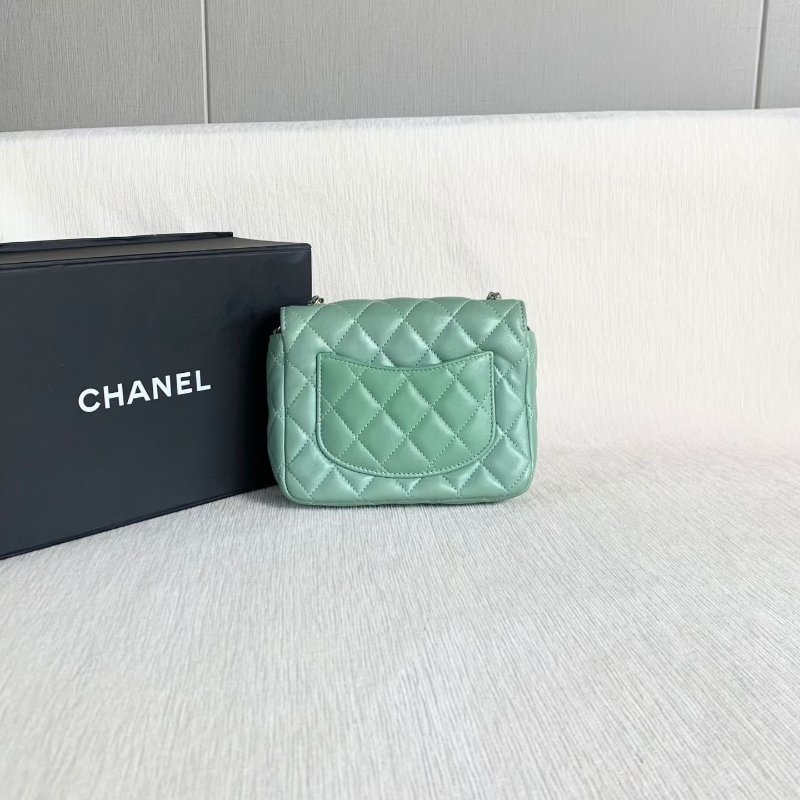 Chanel 23p愛心鏈條方胖子 芯片款 綠色金扣 羊皮 16*12*5 98新配件塵袋 盒子 購證-8