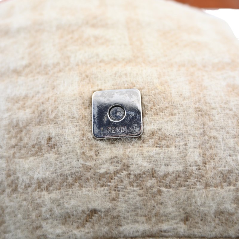 中古 芬迪 Fendi 米色 Beige  Zucca Baguette 法棍包 羊毛與皮革-18