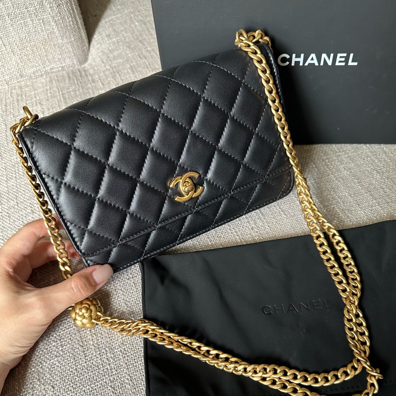 Chanel woc 山茶花調節扣🖤容量大好裝 只揹一次幾乎全新-0