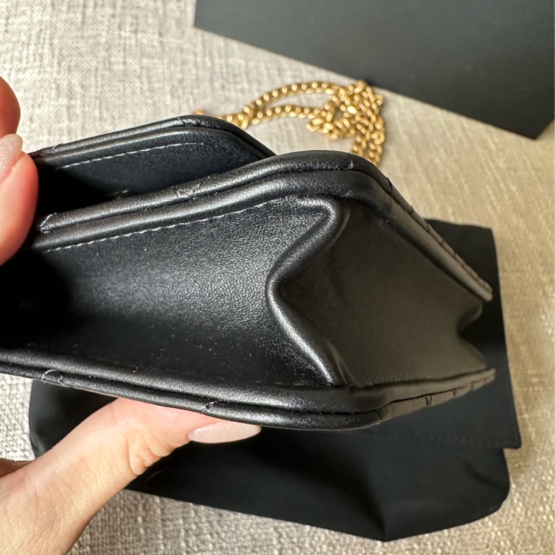 Chanel woc 山茶花調節扣🖤容量大好裝 只揹一次幾乎全新-12