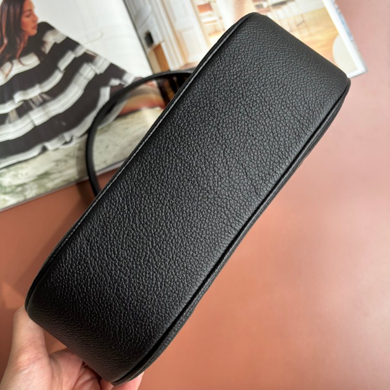 絕版商品 專櫃斷貨::LOUIS VUITTON:: LV Bagatelle M46002 黑色壓紋肩背包 手提包-3