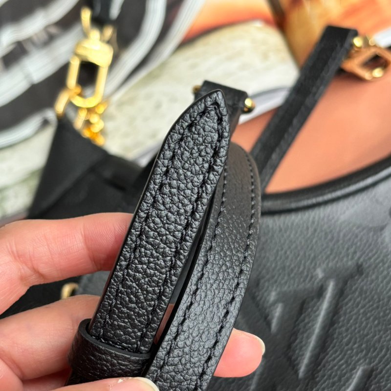 絕版商品 專櫃斷貨::LOUIS VUITTON:: LV Bagatelle M46002 黑色壓紋肩背包 手提包-10