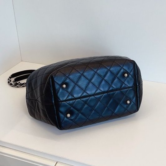 香奈兒/Chanel 黑銀牛皮網格tote 雙鏈水桶托特包-7