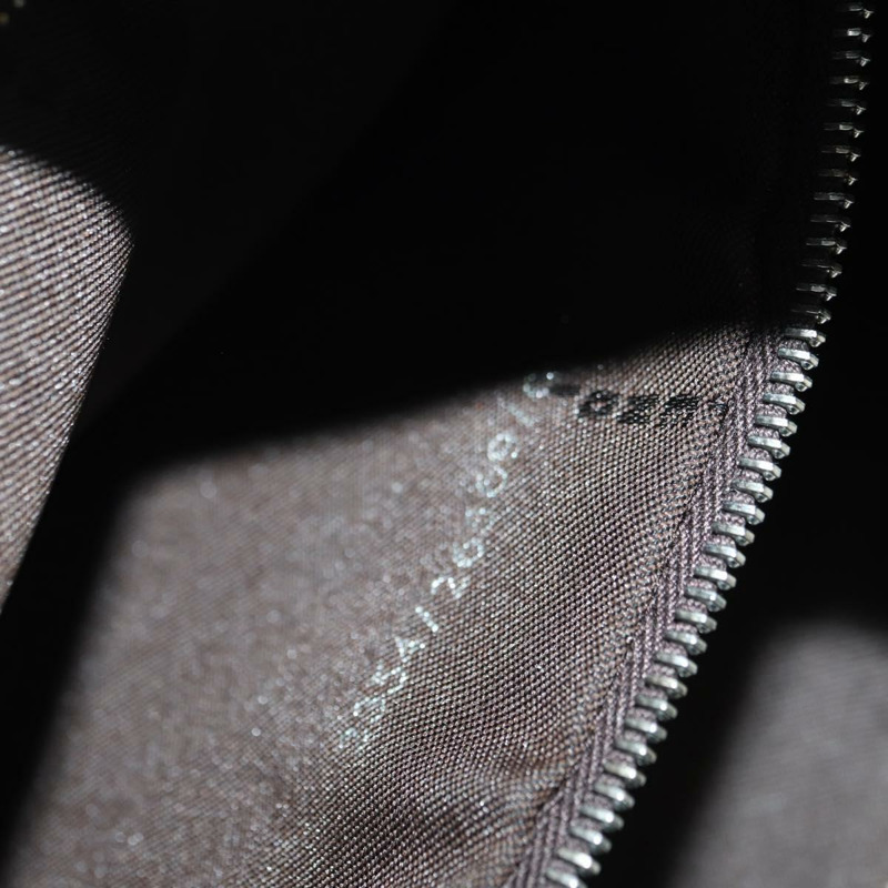 【日本直送】FENDI Mamma Baguette 單肩包 牛仔藍 海軍藍 銀色 正品 am11393V-10