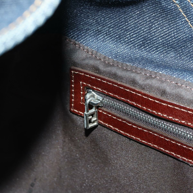 【日本直送】FENDI Mamma Baguette 單肩包 牛仔藍 海軍藍 銀色 正品 am11393V-23