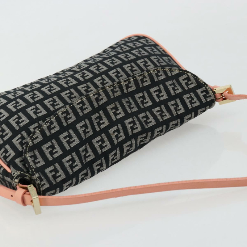 【日本直送】FENDI Zucchino帆布單肩包 黑色 金色 正品 176217A-5