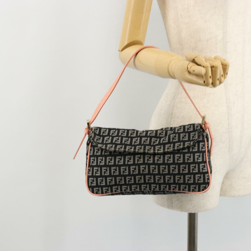 【日本直送】FENDI Zucchino帆布單肩包 黑色 金色 正品 176217A-21