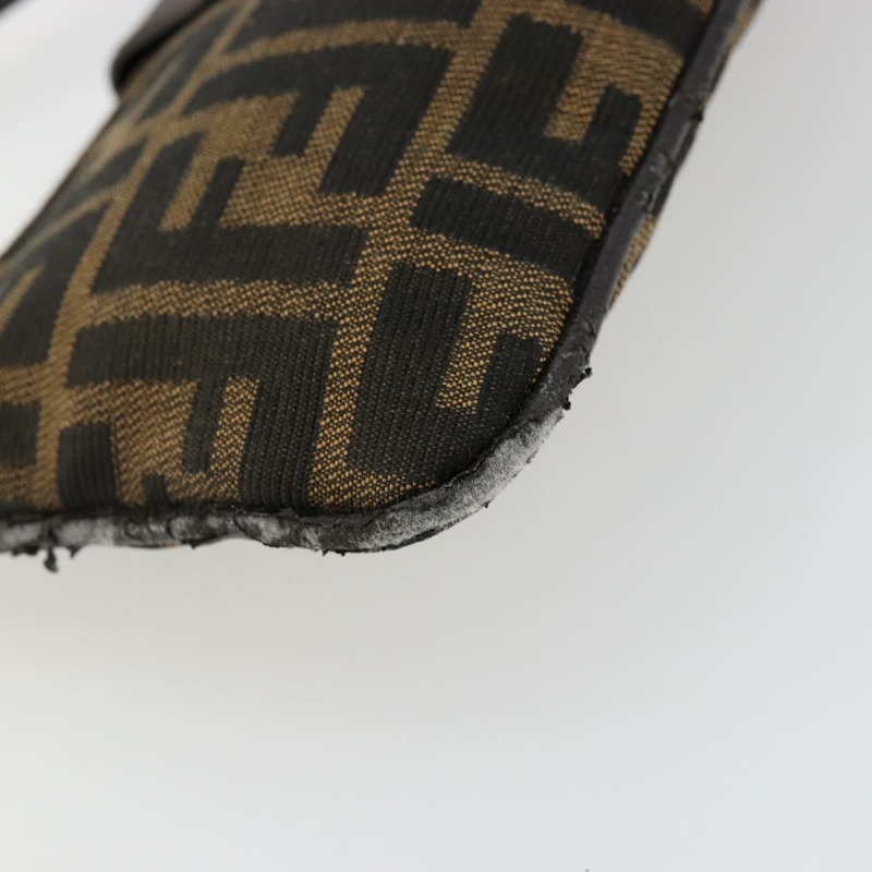 【日本直送】FENDI Zucca帆布Mamma Baguette手袋 棕色/黑色 正品 176365-7