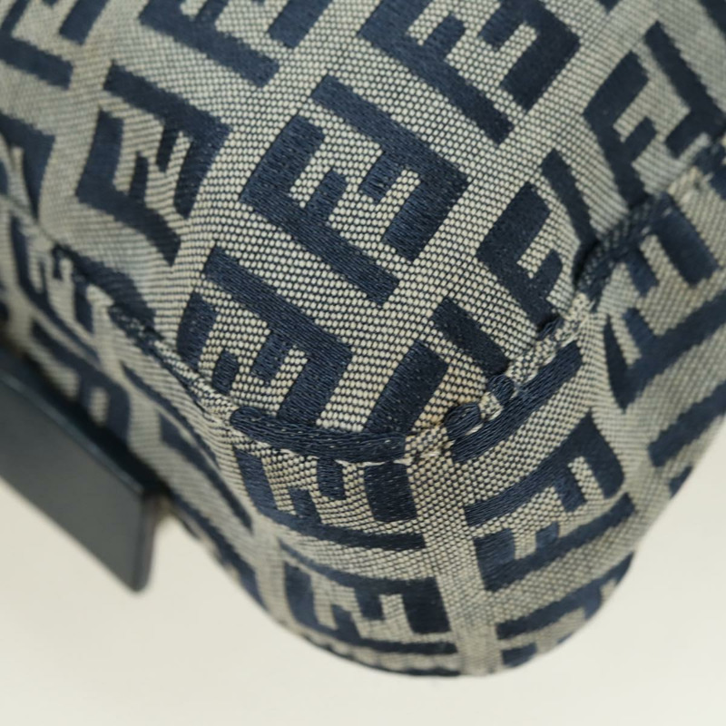 【日本直送】FENDI Zucchino帆布Mamma Baguette單肩包 海軍藍/銀色 正品 176216SAM-16