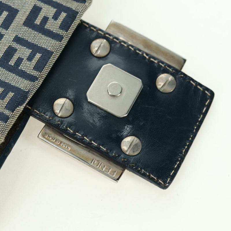 【日本直送】FENDI Zucchino帆布Mamma Baguette單肩包 海軍藍/銀色 正品 176216SAM-19