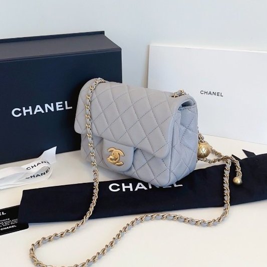 近新品 香奈兒/Chanel 灰色金球方胖子 金珠鏈條包-2
