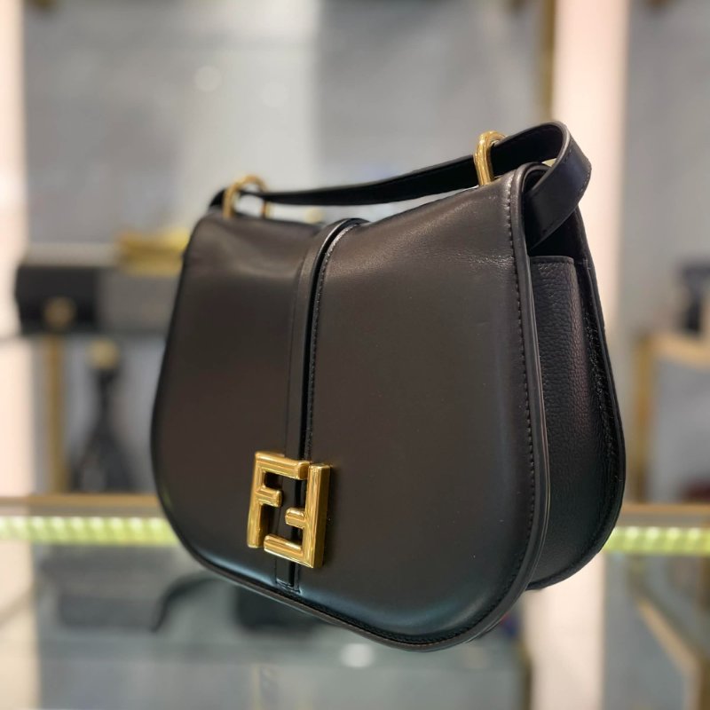 FENDI 全皮雙F斜背包 黑色-2