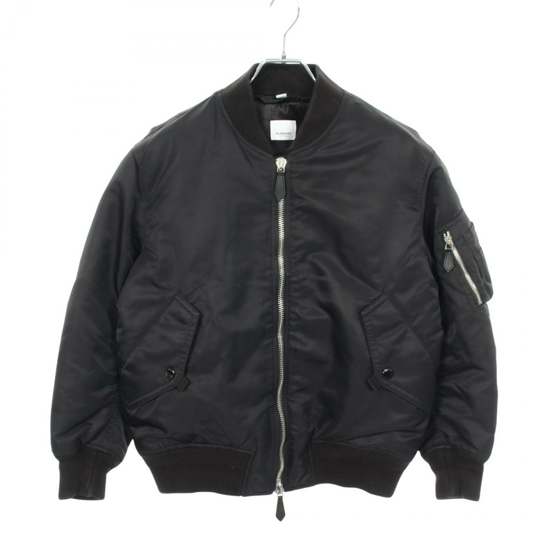 BURBERRY BROOKLAND 男士黑色尼龍短夾克 8038997 二手 #UK6-0