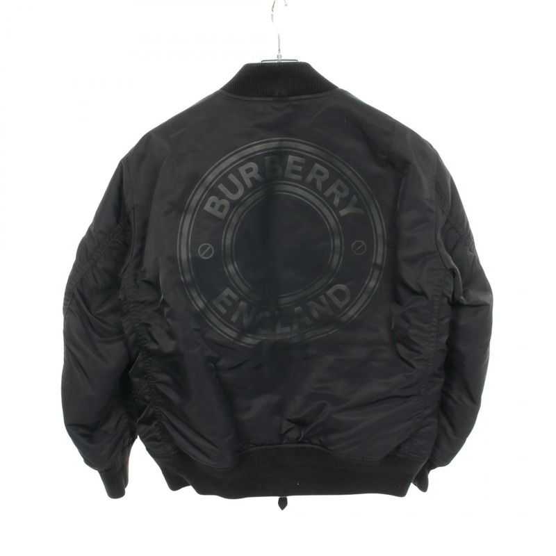 BURBERRY BROOKLAND 男士黑色尼龍短夾克 8038997 二手 #UK6-1